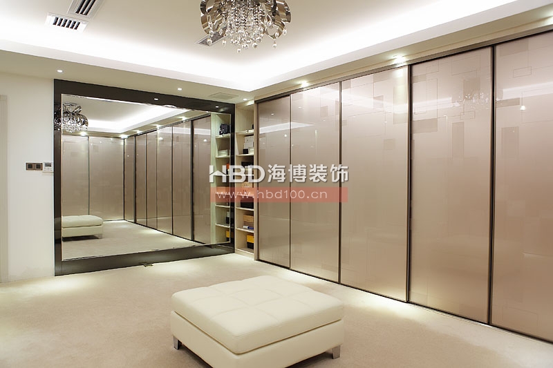 別墅豪宅裝修設計,衣帽間裝修設計.jpg 別墅豪宅裝修設計,衣帽間裝修設計.jpg