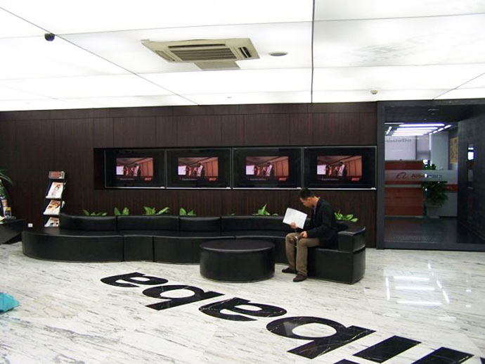 阿里巴巴辦公室裝修,廣州裝修設(shè)計(jì)公司,科技公司辦公室裝修.jpg