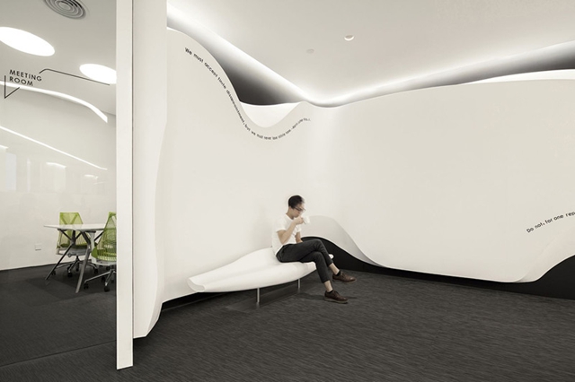 辦公設(shè)計(jì),純白辦公室裝修,裝修風(fēng)格,廣州裝修設(shè)計(jì)公司.jpg 辦公設(shè)計(jì),純白辦公室裝修,裝修風(fēng)格,廣州裝修設(shè)計(jì)公司.jpg