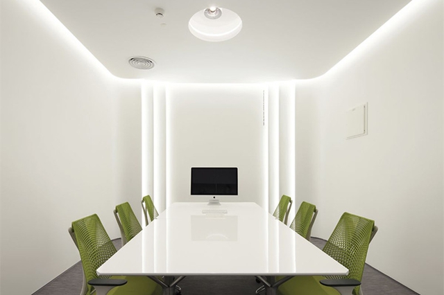 辦公設(shè)計(jì),純白辦公室裝修,裝修風(fēng)格,廣州裝修設(shè)計(jì)公司.jpg 辦公設(shè)計(jì),純白辦公室裝修,裝修風(fēng)格,廣州裝修設(shè)計(jì)公司.jpg