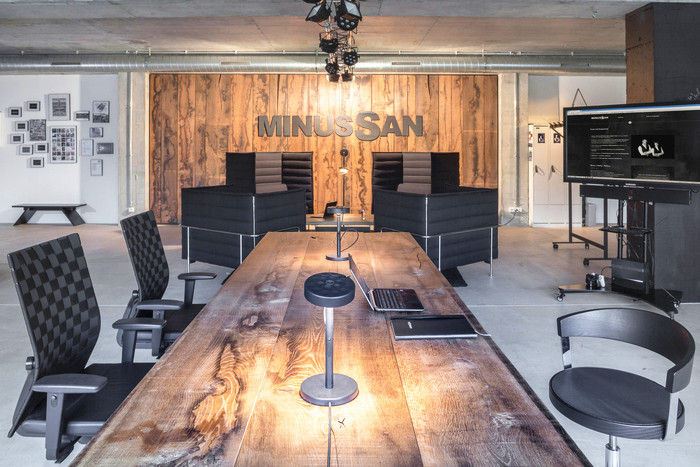 工業(yè)風(fēng)辦公室裝修設(shè)計,廣州辦公室裝修,loft風(fēng)格辦公室,海博裝飾.jpg 工業(yè)風(fēng)辦公室裝修設(shè)計,廣州辦公室裝修,loft風(fēng)格辦公室,海博裝飾.jpg