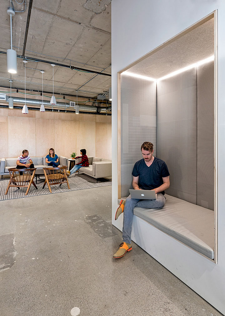 現代簡約風格辦公室裝修設計.jpg 現代簡約風格辦公室裝修設計.jpg