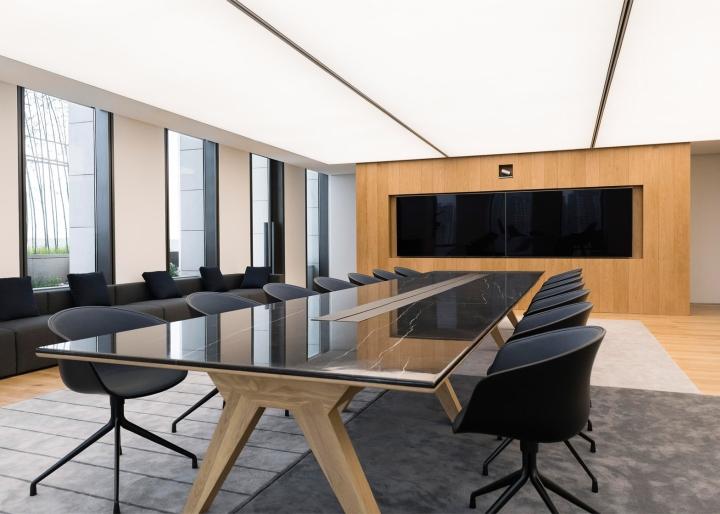 現(xiàn)代簡約風(fēng)格辦公室裝修設(shè)計.jpg 現(xiàn)代簡約風(fēng)格辦公室裝修設(shè)計.jpg